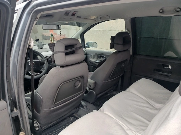 Seat Alhambra 2008 diesel, 3.800 € — imagine 1