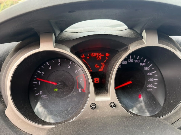 Nissan Juke 2013 benzină, 2.500 € — imagine 5