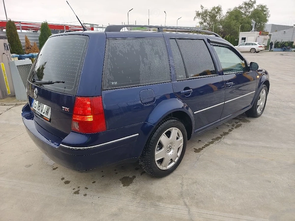 VOLKSWAGEN Bora 2003 — imagine 1