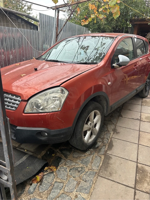 Nissan Qashqai 2008 benzină, 1.000 € — imagine 1