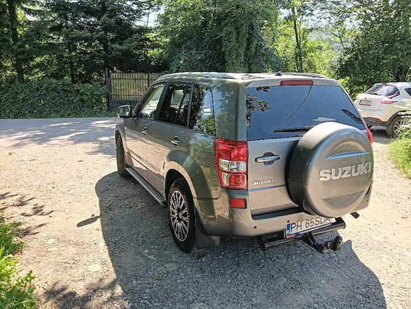 Suzuki Grand Vitara 2009 diesel, 3.700 € — imagine 4