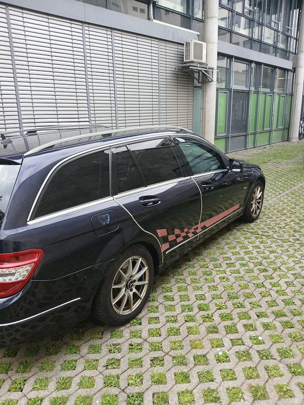 MERCEDES-BENZ E-Class 2010 — imagine 4