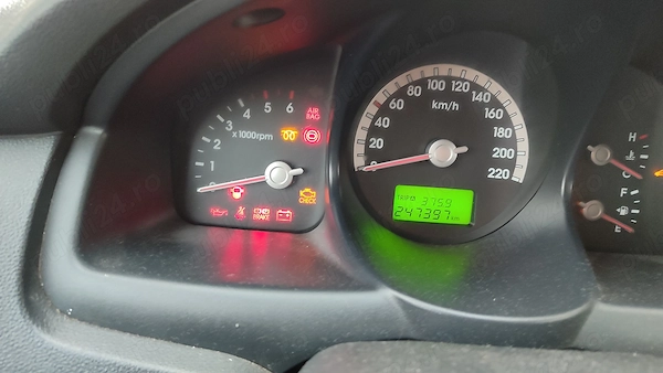 Kia Sportage 2006 diesel, 3.000 € — imagine 7
