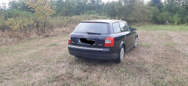 AUDI A4 2003 — imagine 2
