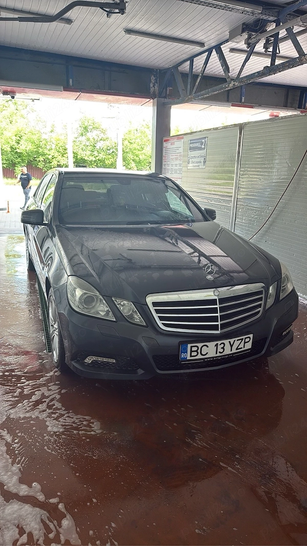 MERCEDES-BENZ E-Class 2010 — imagine 5