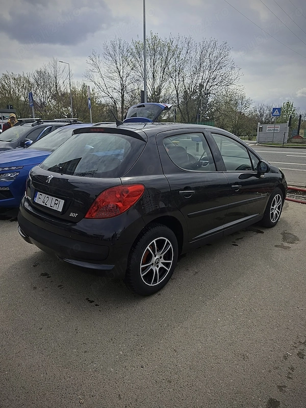 Peugeot 207 2007 benzină, 1.100 € — imagine 4