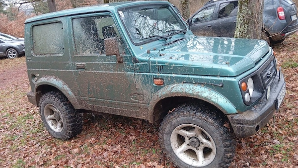 Suzuki Samurai 1999 benzină, 4.800 € — imagine 2