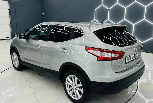 Nissan Qashqai 2014 diesel, 10.290 € — imagine 11