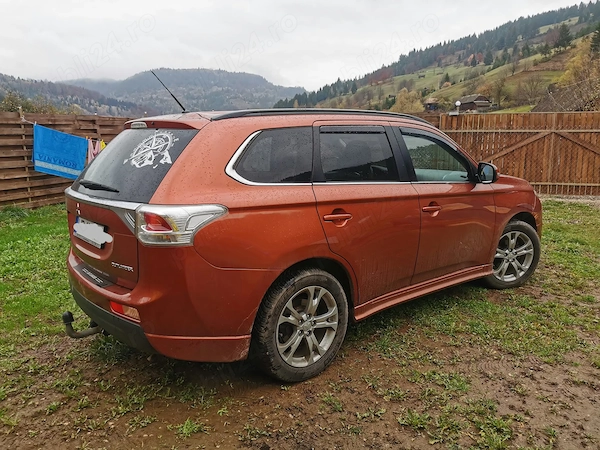 Mitsubishi Outlander 2012 diesel, 8.400 € — imagine 6