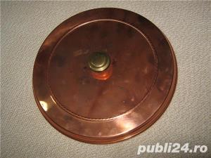 Capac din cupru cu manier de alama