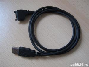 Cablu de date Nokia typ DKU-2 pentru tefoane