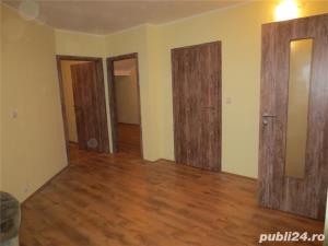 Inchiriez pt firme 20ron  zi  pers apartament 3 cam. 50mp,mobilat,  in dumbravita langa fir14, - imagine 5