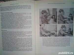 Operating theatre technique R.J. Brigden , SRN , 1980 - imagine 7