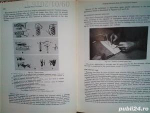 Operating theatre technique R.J. Brigden , SRN , 1980 - imagine 9