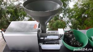 Presa de ulei de nuca electrica alimentare 220 V - imagine 7