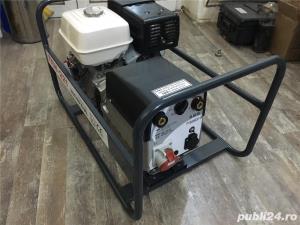 Inchiriere Generator de sudura si trifazat Honda - imagine 2