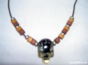 colier din plastic - imagine 3