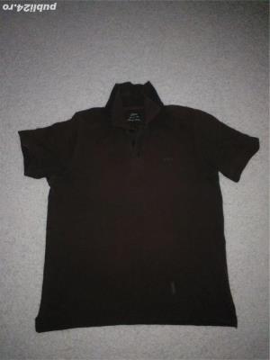 Vand tricou de firma S"OLIVER barbatesc ,produs de calitate