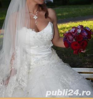 Vand rochie de mireasa impecabila - imagine 2