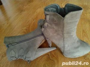 Botine gri piele intoarsa Leonardo (39) - imagine 5