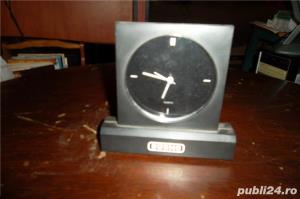 ceas de birou