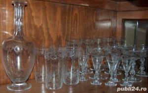 Baccarat, serviciu cristal executat manual, datand de la inceputul secolului trecut