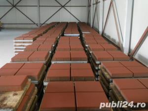 Boltari    Fundatie - imagine 25