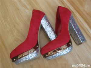 Pantofi rosii foarte eleganti SMALL SWAN,mar.37-ieftini