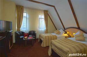 Cazare Pensiune Ambient 3* Brasov - imagine 17