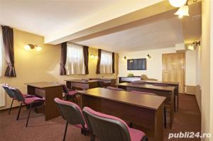 Cazare Pensiune Ambient 3* Brasov - imagine 12