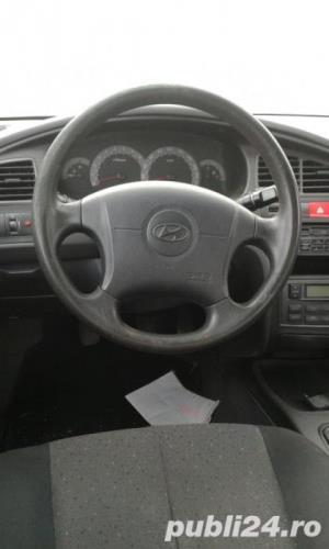 Hyundai elantra - imagine 2