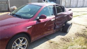 Dezmembrez alfa romeo 159 motoare si cuti de 1.9 si 2.4 injectoare turbine fata completa interior - imagine 4