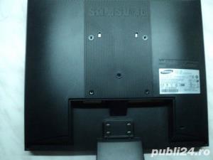 Monitor 17" Samsung 720N - imagine 3