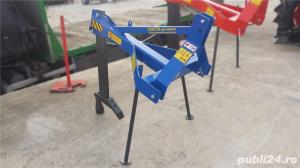 Decompactor (cultivator) cu ancora reglabila RP120