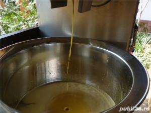 Presa de ulei universala cu presare la rece