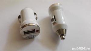 Incarcator auto 12V la 5V iesire USB