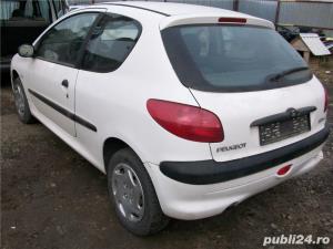 dezmembrez peugeot 407 motor 2,0 hdi rhr - 2,2 hdi  4ht - 1,6 hdi - imagine 5