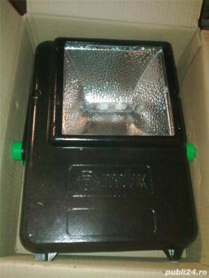 Proiector iluminat etans 70W halogenura metalica