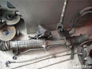 vand caseta de directie de vw.t4.in stare de functionare.