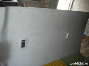 vand plafon pentru vw.t4 din daua bucati.contine si lampi de iluminat de interior.