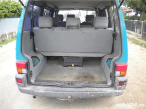 vand bara spate de vw.t4 din trei bucati