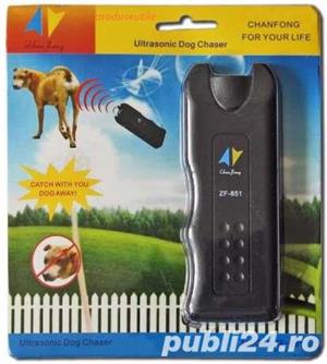 Aparat cu ultrasunete pentru alungat caini
