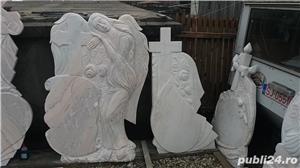 Monumente funerare/ cruci marmura din stoc.Livrare rapida!De la 850 lei! - imagine 4