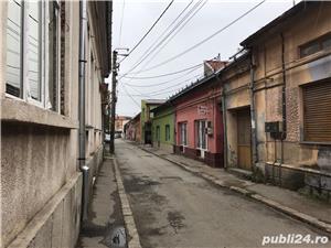 Casa cu spatii comerciale de vanzare - direct de la proprietar in zona centrala - imagine 3