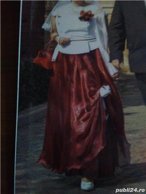 vand rochie deosebita - imagine 2