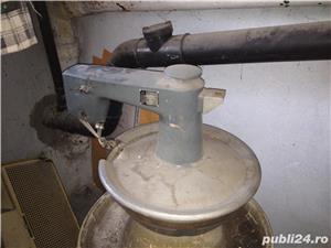 Masini de tricotat si incheiat - imagine 8