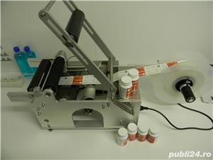 Masina etichetare recipiente cilindrice din plastic - imagine 3