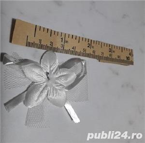 Cocarde  flori nunta (material textil)  - imagine 2