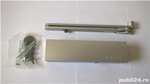 Amortizor usa GEZE trafic intens