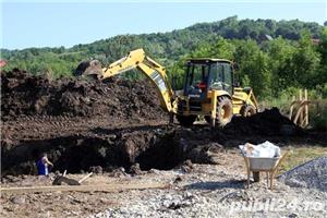 Inchiriez buldoexcavator, mini-excavator pentru demolari, nivelari, sapaturi, cu Picon 